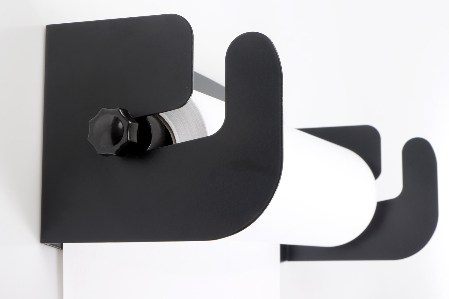 Wall-mounted holder for drawing paper Europel black

